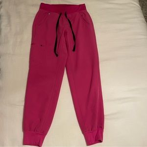 Figs hot pink with navy ties scrub set. XXS top. XS Petite pants.